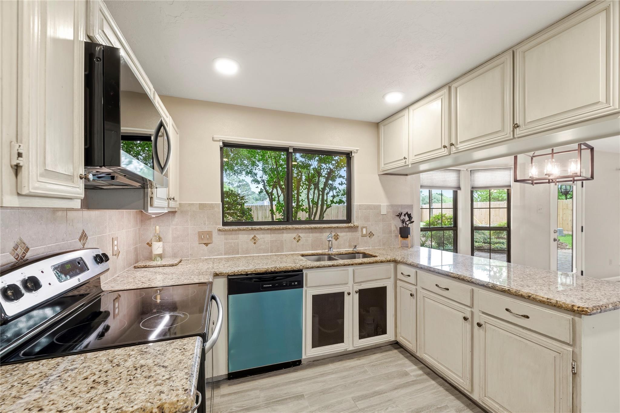 16047 Pinyon Creek Drive