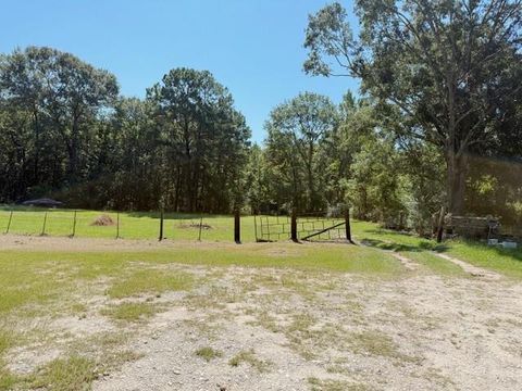 Photo of 0 Clarence Mcqueen Road, Camden, TX 75934 (MLS # 39419150)