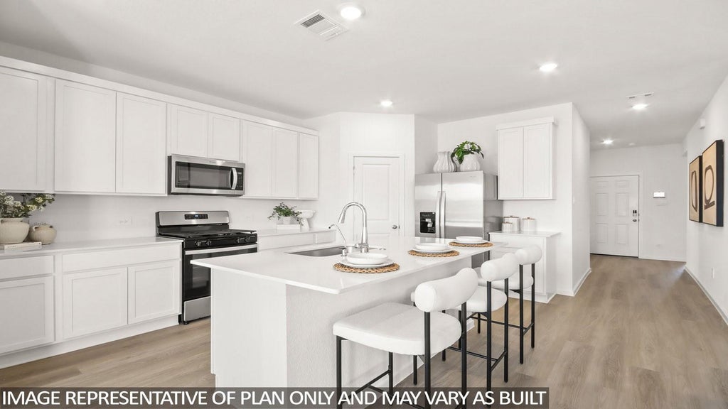 Photo of 101 Cedar Ridge Lane, Dayton, TX 77535 (MLS # 98858749)
