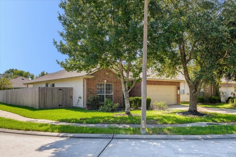 Photo of 6707 River Ridge Lane, Dickinson, TX 77539 (MLS # 64170326)