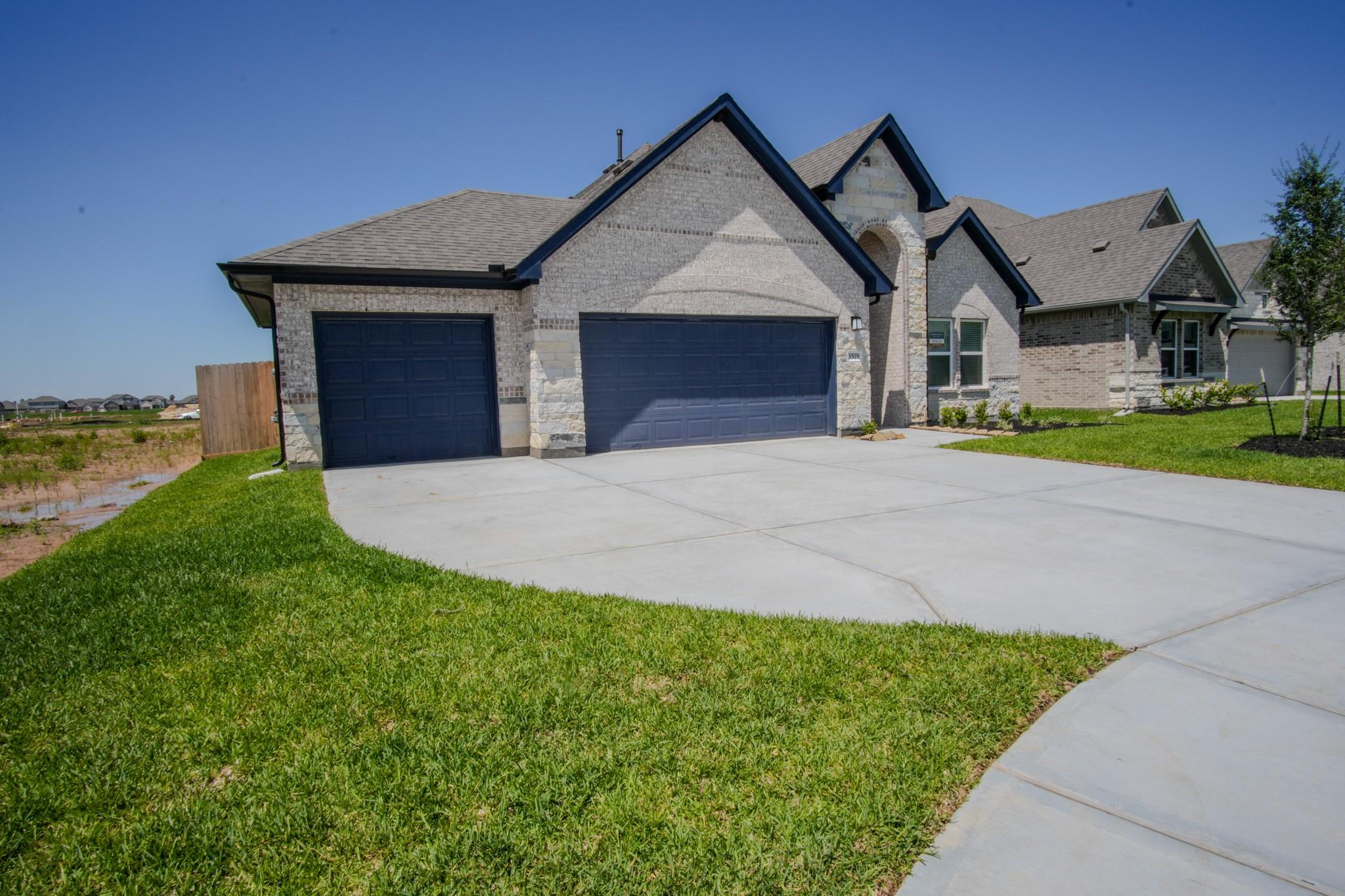 3519 Windmill Palm Drive