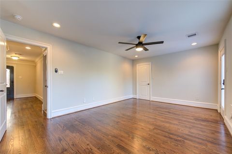 Tiny photo for 5226 Kiam Street #1015, Houston, TX 77007 (MLS # 32428651)