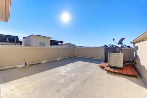 Tiny photo for 5226 Kiam Street #1015, Houston, TX 77007 (MLS # 32428651)