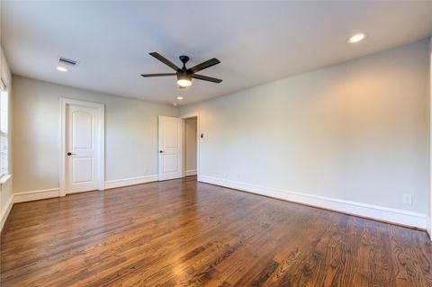 Tiny photo for 5226 Kiam Street #1015, Houston, TX 77007 (MLS # 32428651)