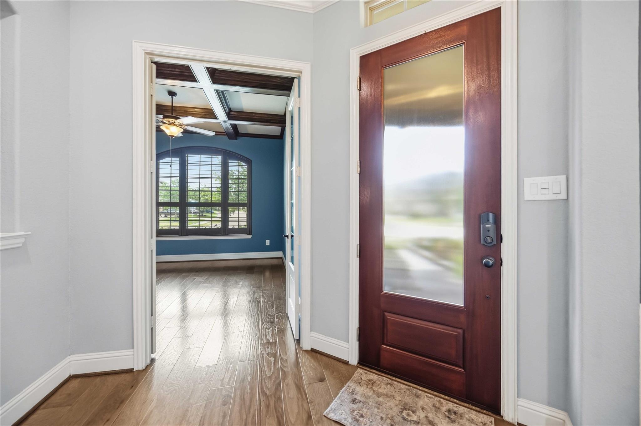 1628 Longwood Glen Lane