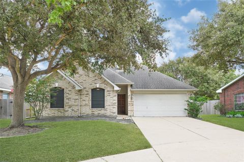 Photo of 7506 Alpine Park Lane, Cypress, TX 77433 (MLS # 26420236) Photo of 7506 Alpine Park Lane, Cypress, TX 77433 (MLS # 26420236)