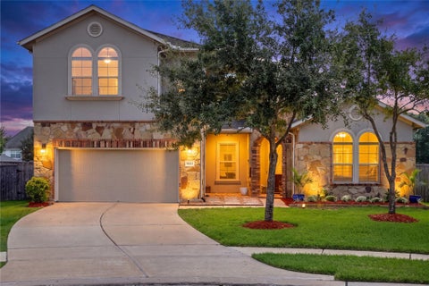 Photo of 9612 Eden Ridge Lane, Pearland, TX 77584 (MLS # 50243943)