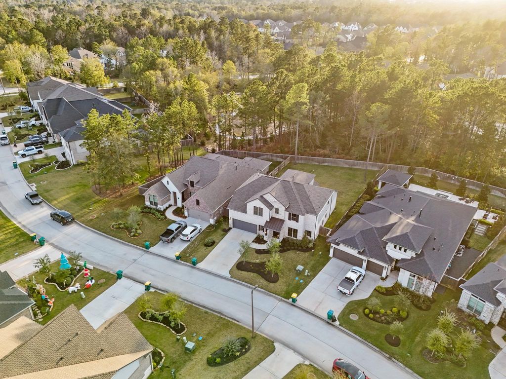 Photo of 129 Sweeping Valley Drive, Montgomery, TX 77316 (MLS # 72524182)