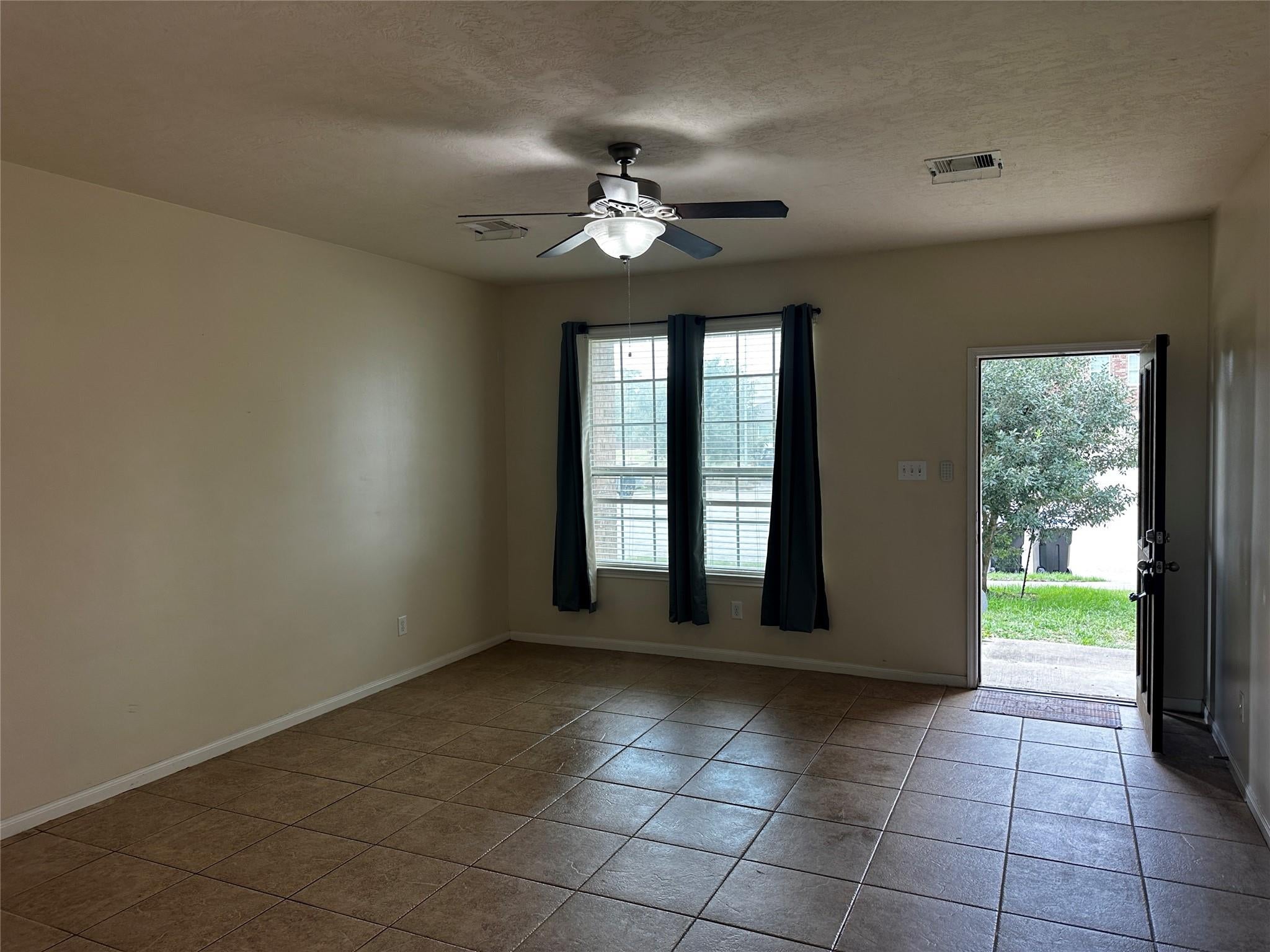 3523 Lilac Ranch Drive