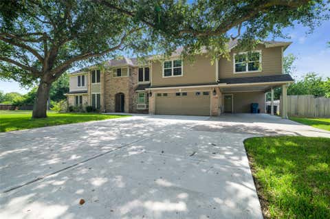 Photo of 705 Briarmeadow Avenue, Friendswood, TX 77546 (MLS # 48069986)