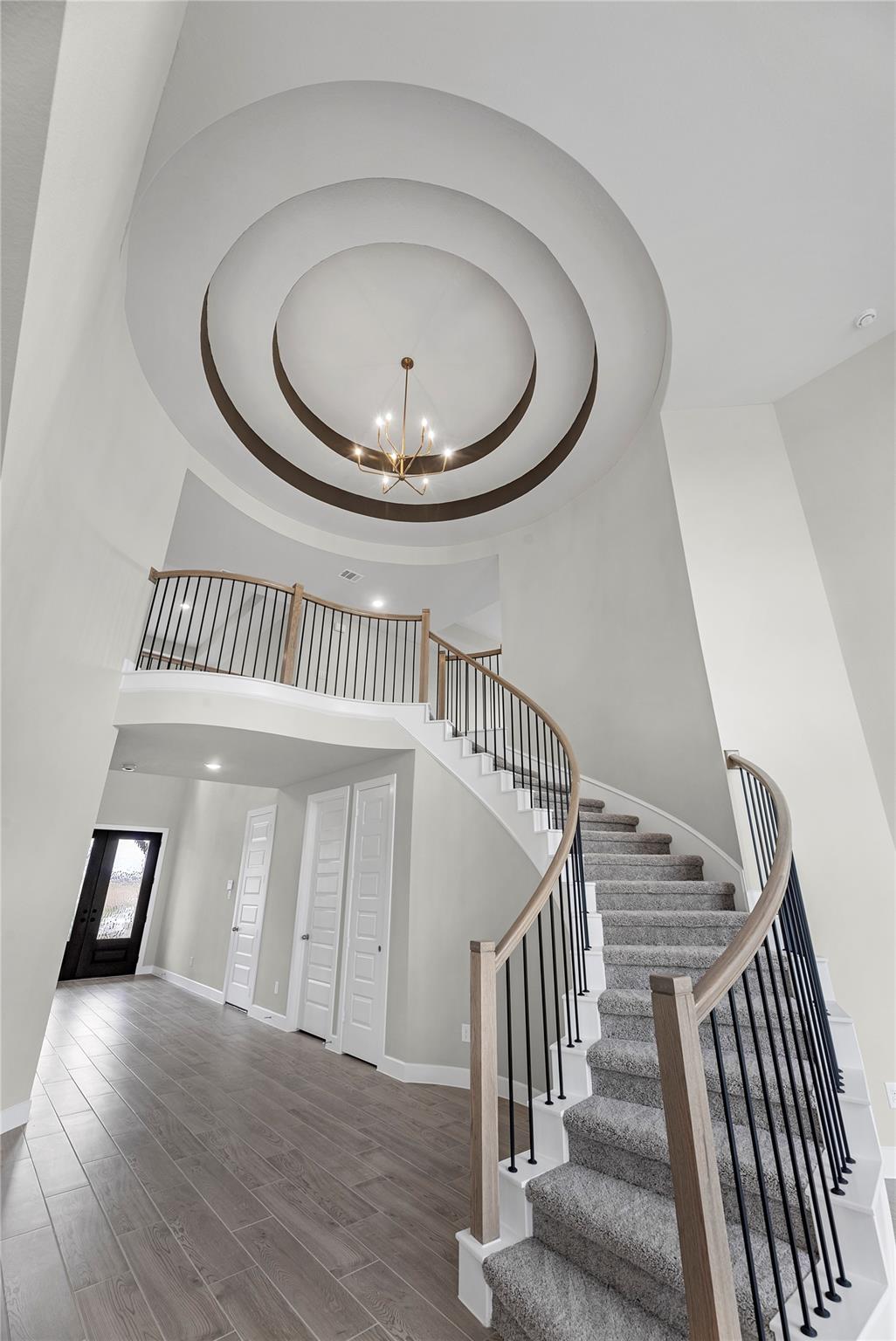 5231 Silk Petal Drive