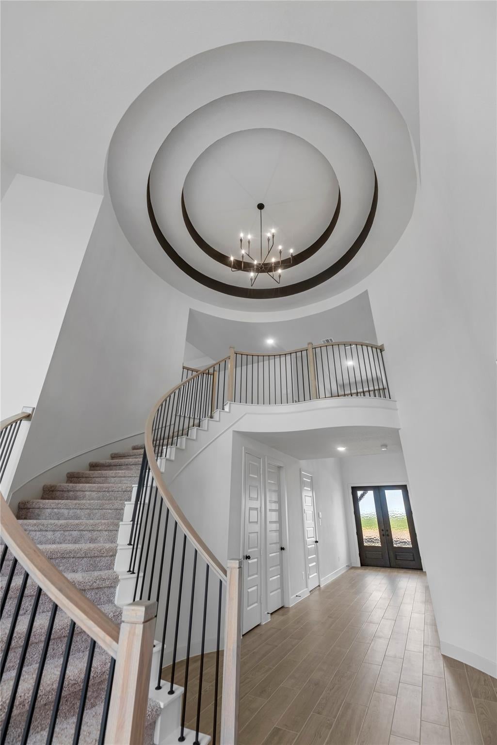 5231 Silk Petal Drive