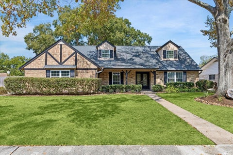 Photo of 1403 Festival Drive, Houston, TX 77062 (MLS # 11285402)