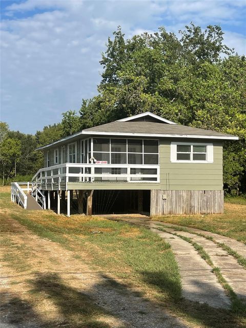 Photo of 19278 County Road 927a, Alvin, TX 77511 (MLS # 60059022)