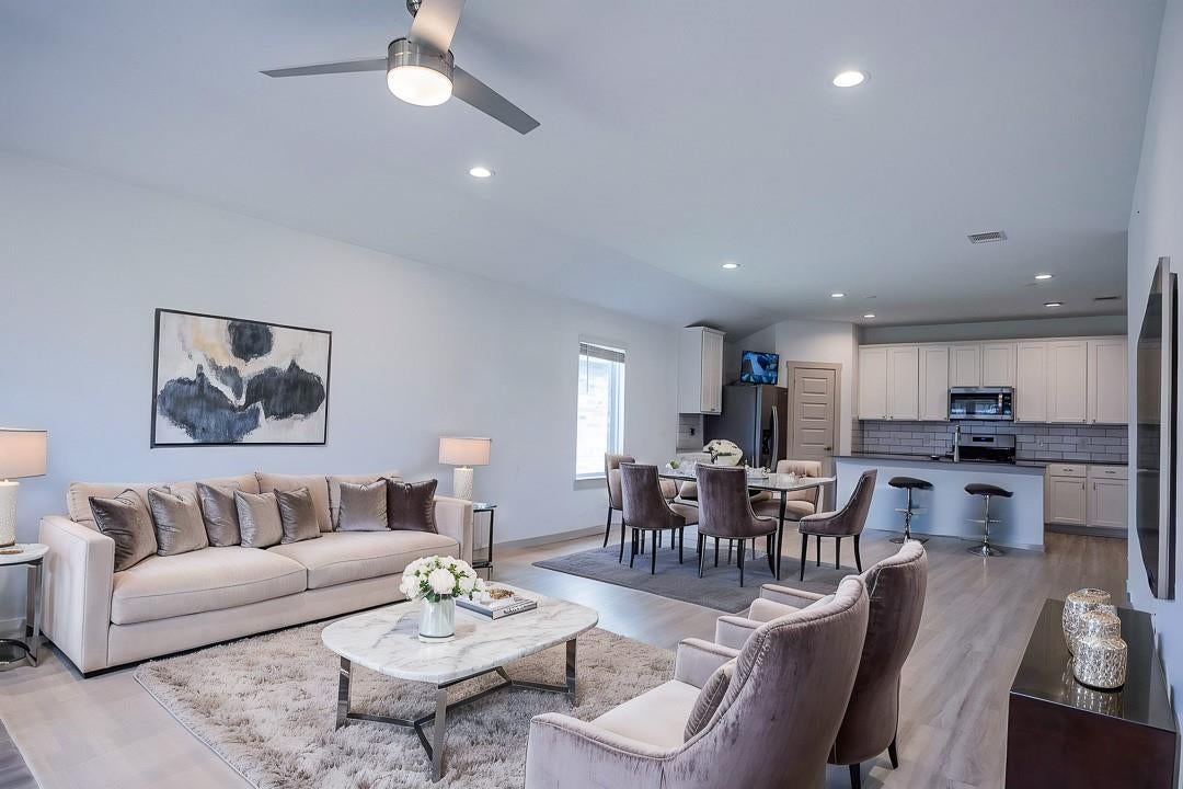 6906 Halifax Harvest Lane