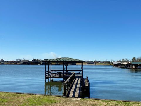 Homes For Sale - 228 Aspen<br/> Livingston, TX 77351