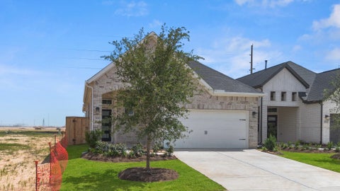 Photo of 30918 Evening Skye Drive DR, Fulshear, TX 77423 (MLS # 10746306)