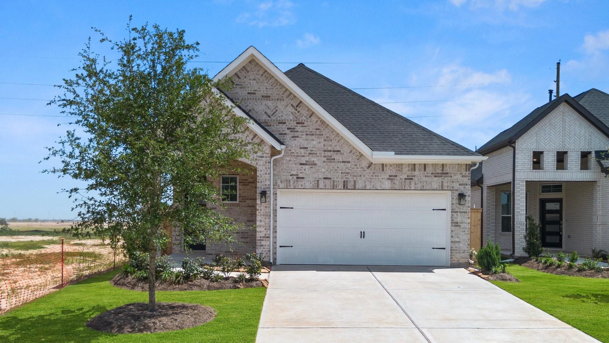 30918 Evening Skye Drive
