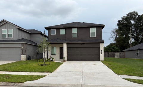 Photo of 16802 Paintbrush Hollow Lane, Houston, TX 77090 (MLS # 68155167)