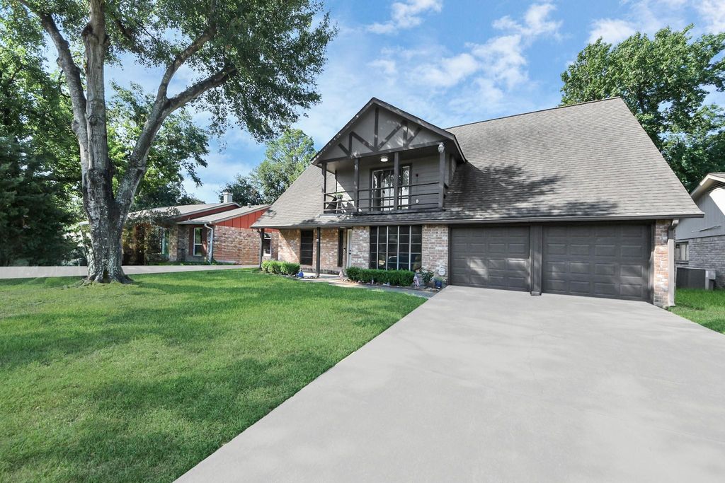 Photo of 1910 Briarcreek Boulevard, Houston, TX 77073 (MLS # 85783396)
