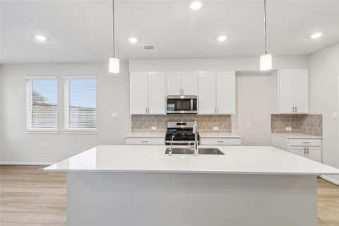 Photo of 2168 Blue Heron Drive, Kemah, TX 77565 (MLS # 46310751)