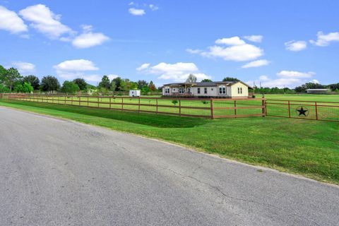 32811 S Red Leaf Lane Brookshire TX 77423