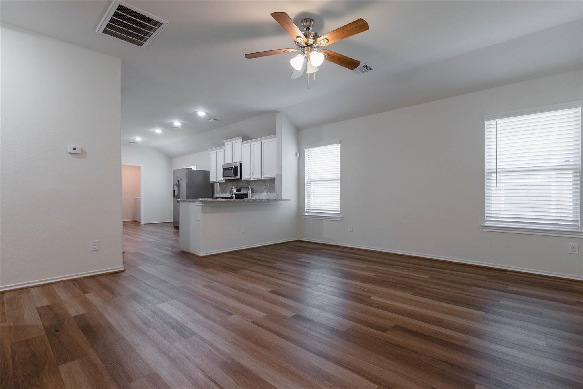25634 Royal Catchfly Road