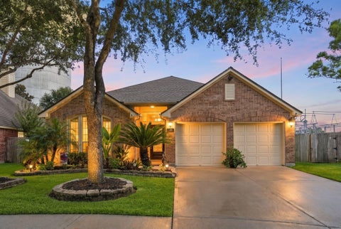 Photo of 3101 Rock Brook Falls Lane, League City, TX 77573 (MLS # 80897583)