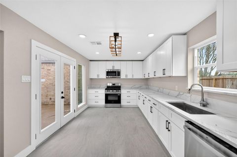 Tiny photo for 12303 Shelwick Drive, Houston, TX 77031 (MLS # 59316819)