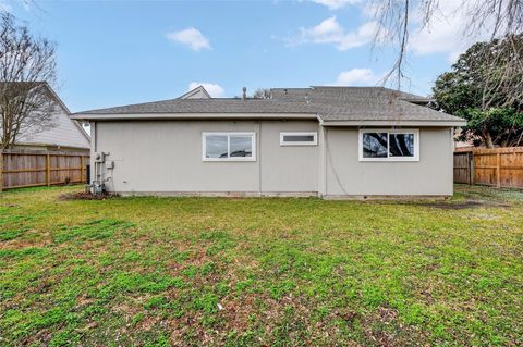 Tiny photo for 12303 Shelwick Drive, Houston, TX 77031 (MLS # 59316819)