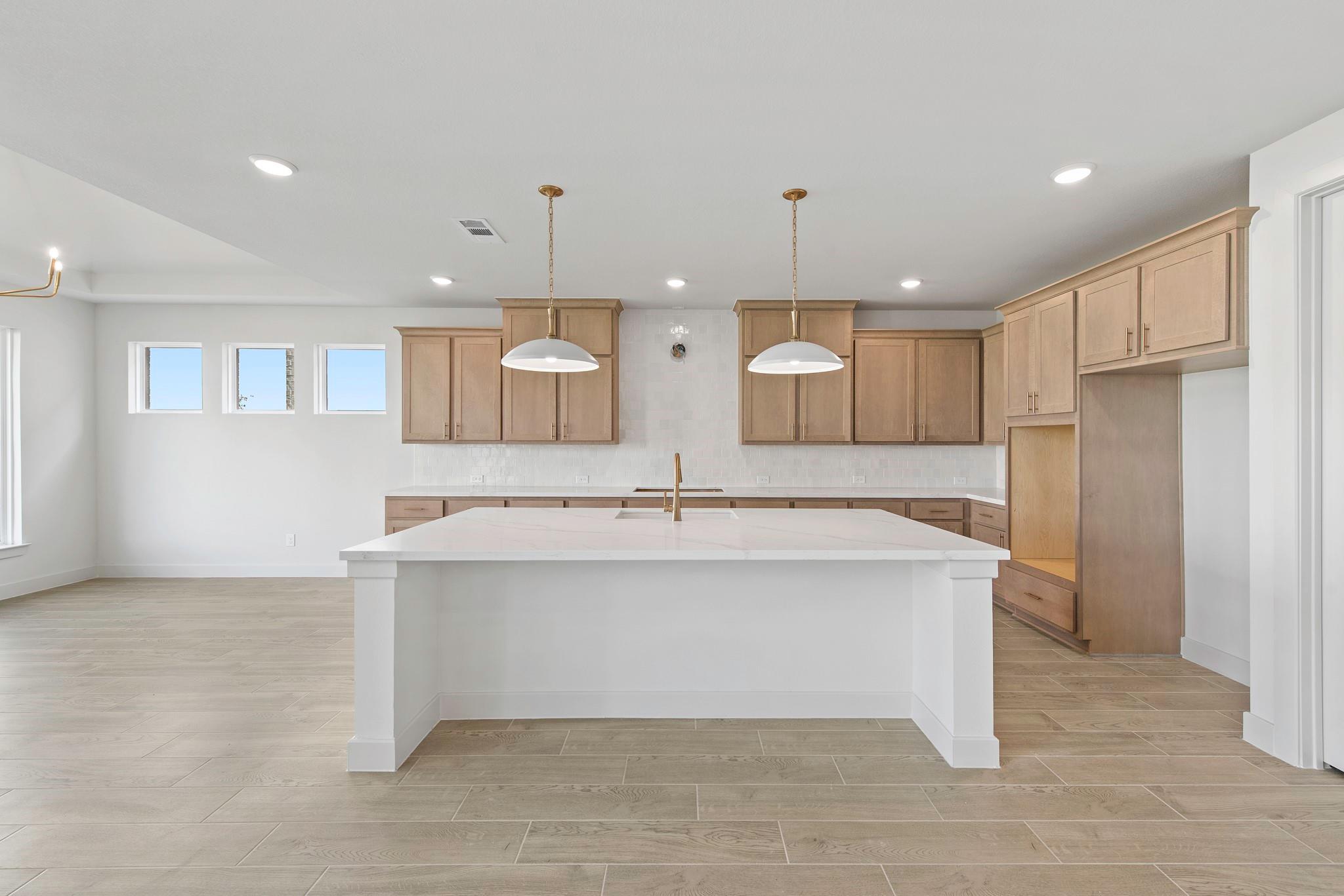 10618 Dina Yellow Drive