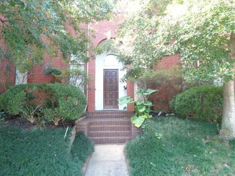 Photo of 6317 Westcott Street, Houston, TX 77007 (MLS # 97390587)