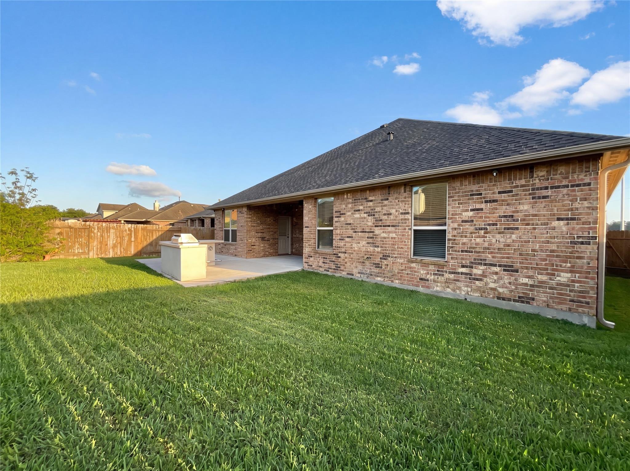 21205 Timber Bluff Lane