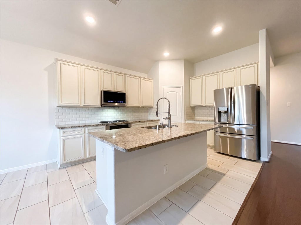 Photo of 21205 Timber Bluff Lane, Porter, TX 77365 (MLS # 24731210)