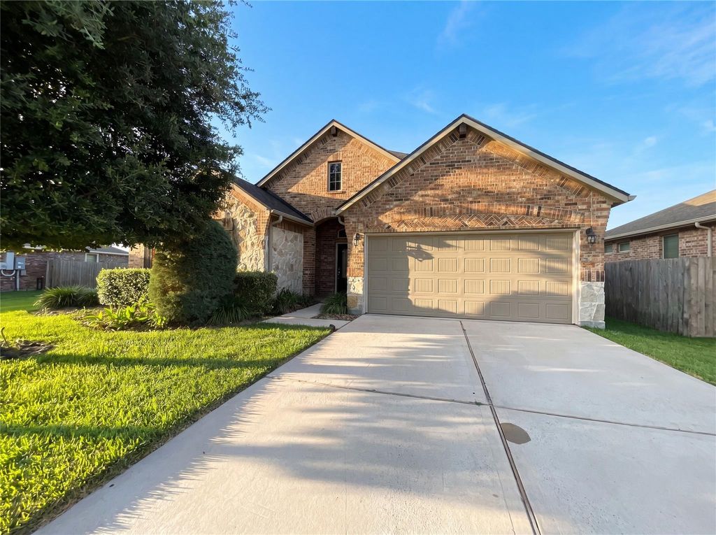 Photo of 21205 Timber Bluff Lane, Porter, TX 77365 (MLS # 24731210)