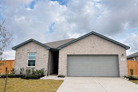Photo of 3107 Diamond View Lane, Angleton, TX 77515 (MLS # 73748380)