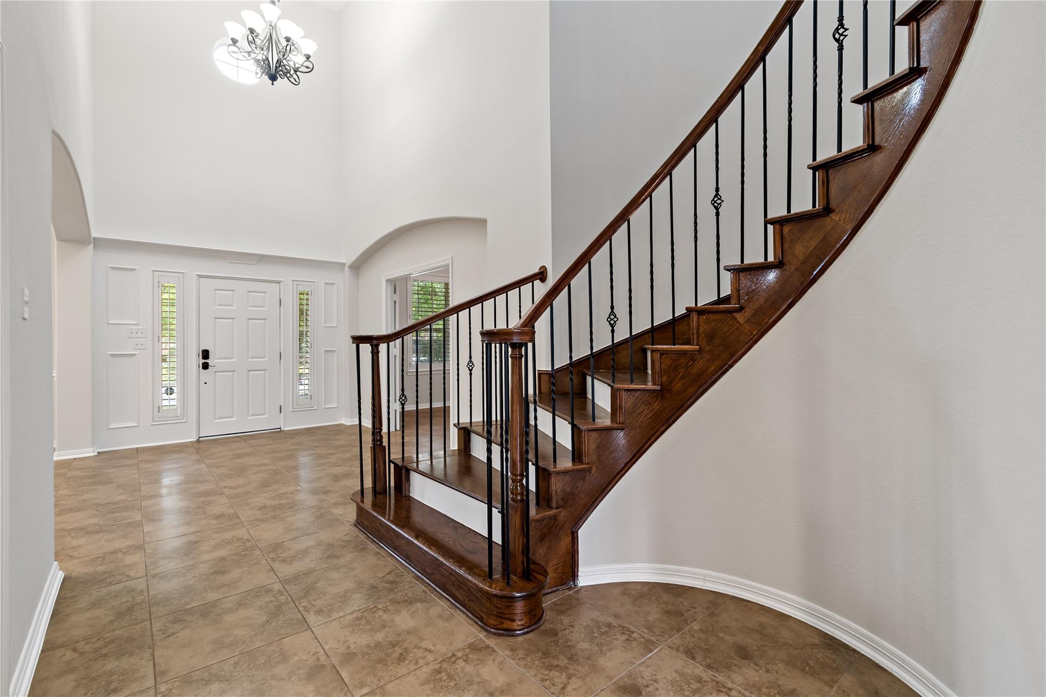 8835 Stowe Creek Lane