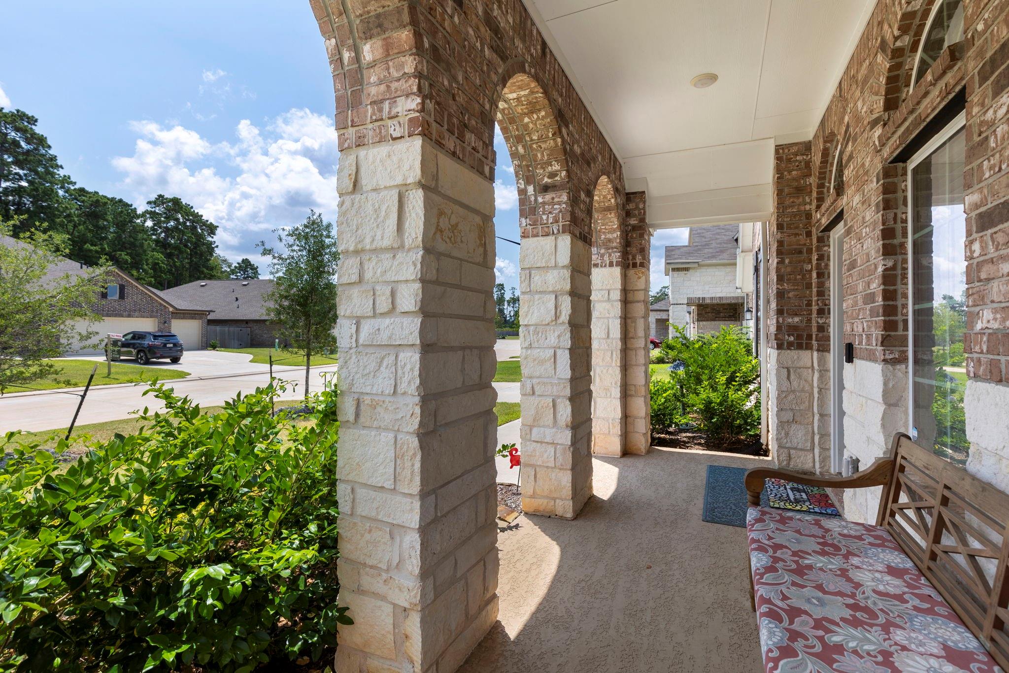 716 Ivory Creek Court
