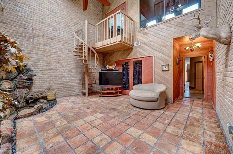 Photo of 5141 Del Monte Drive, Houston, TX 77056 (MLS # 77029460)