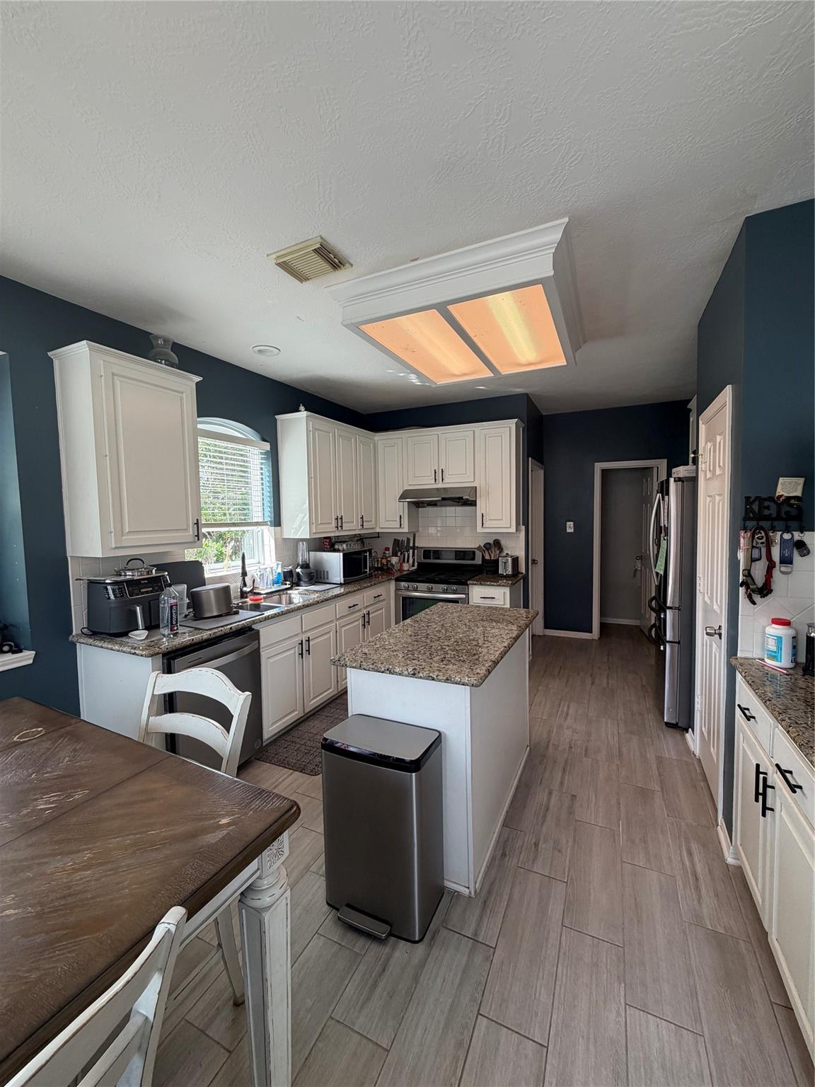 1242 Cambrian Park Court