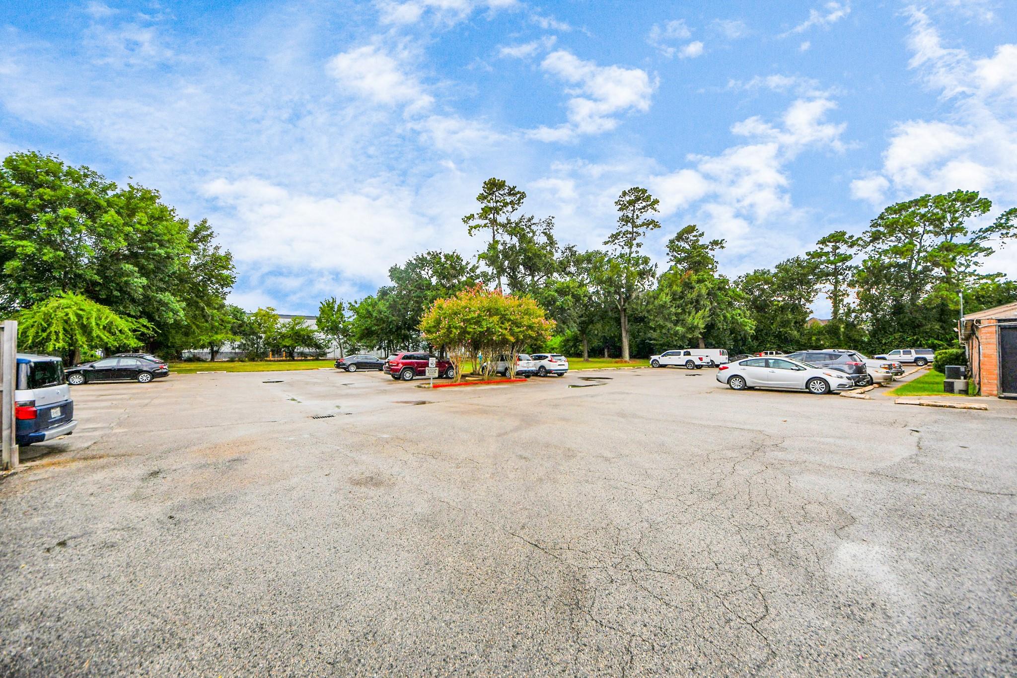 1529 Wirt Road 6