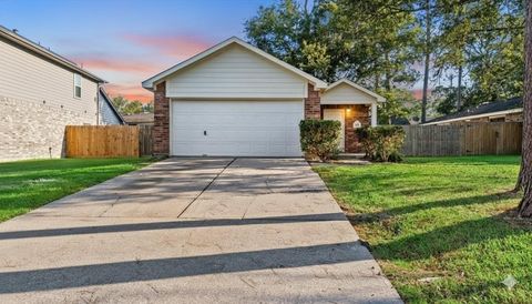 Photo of 726 Flying Bridge Way, Crosby, TX 77532 (MLS # 95851912)