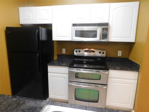 Tiny photo for 1330 Old Spanish Trail Trl #5305, Houston, TX 77054 (MLS # 83332225)