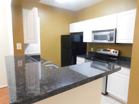 Tiny photo for 1330 Old Spanish Trail Trl #5305, Houston, TX 77054 (MLS # 83332225)