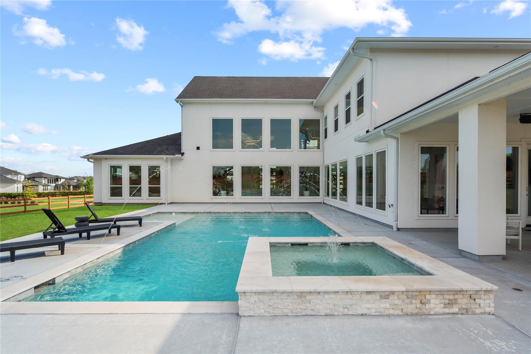 29526 Circle S Ranch Trail