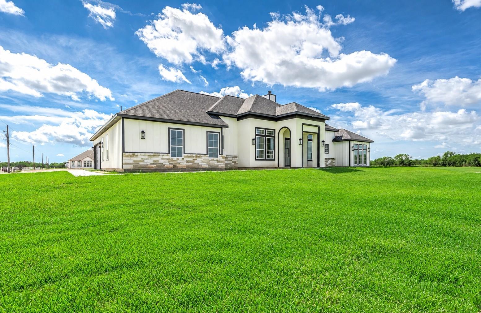 13911 Routt Point - Lot 2 Road