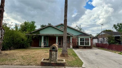 17018 Woodacre Drive Houston TX 77049