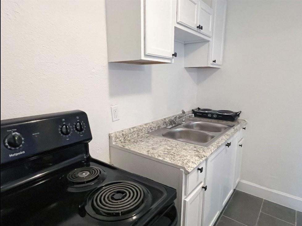 Photo of 11 Norwood Street #3, Houston, TX 77011 (MLS # 82298515)