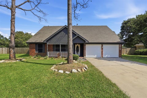 Photo of 3019 Lotus Lane, Pearland, TX 77584 (MLS # 64657955)