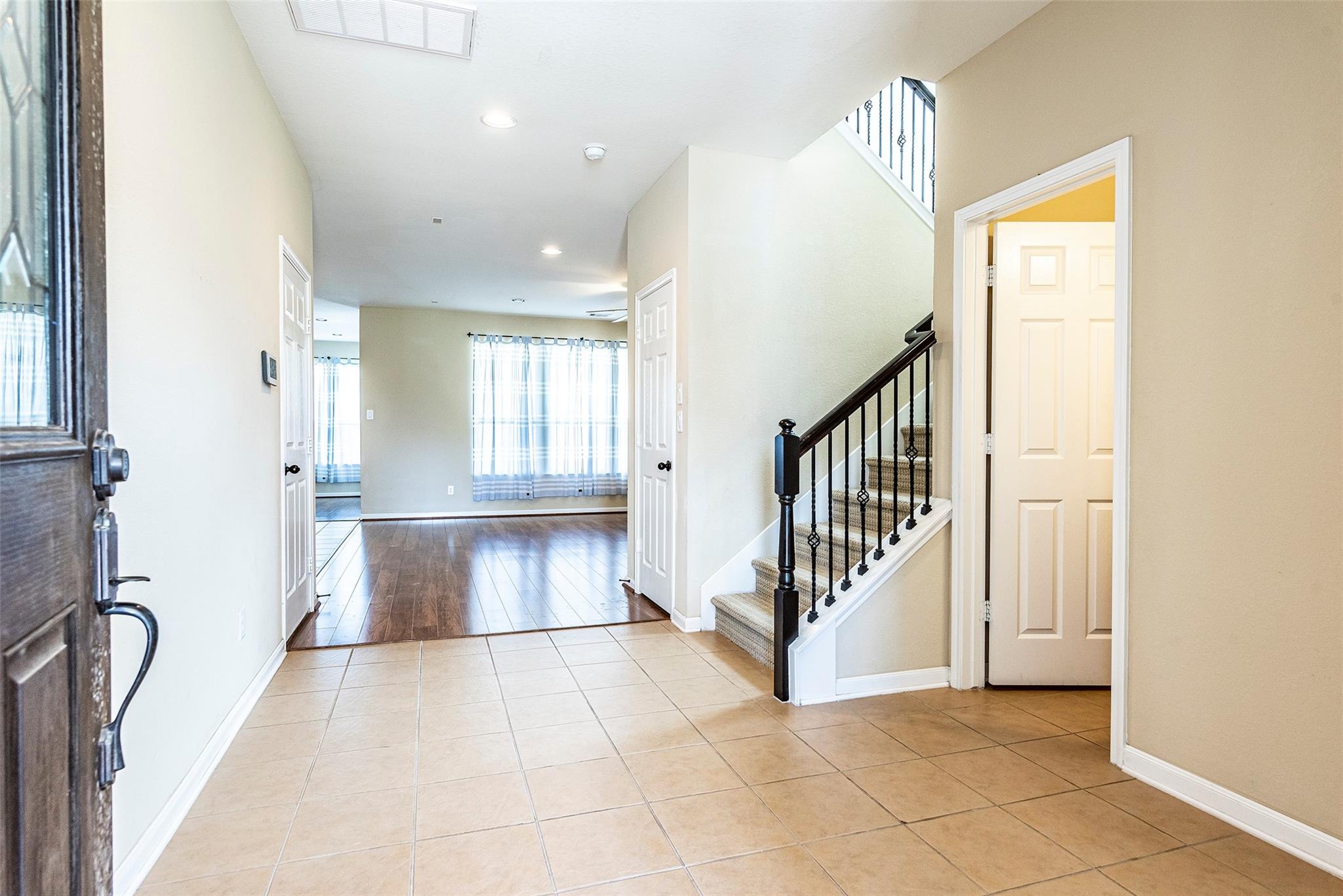 2833 Mezzomonte Lane